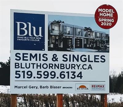 Exterior Signage Photo